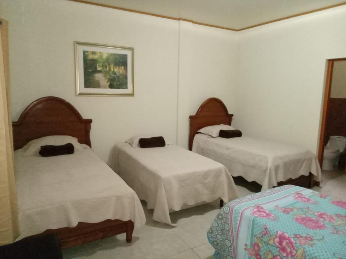 Apart Hotel Acuarious De Luis Estelí المظهر الخارجي الصورة