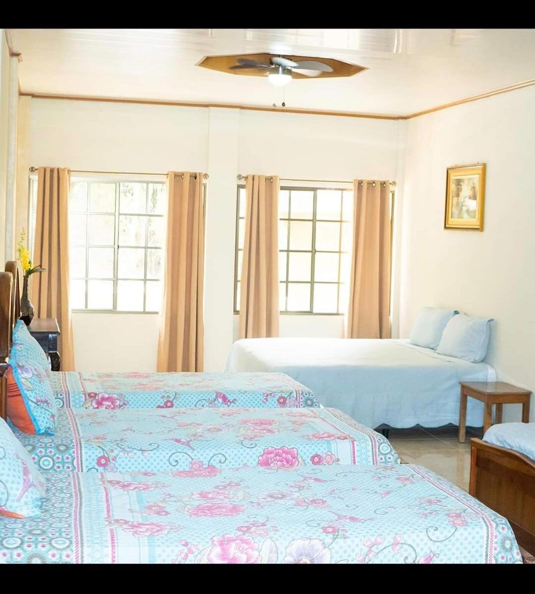 Apart Hotel Acuarious De Luis Estelí المظهر الخارجي الصورة