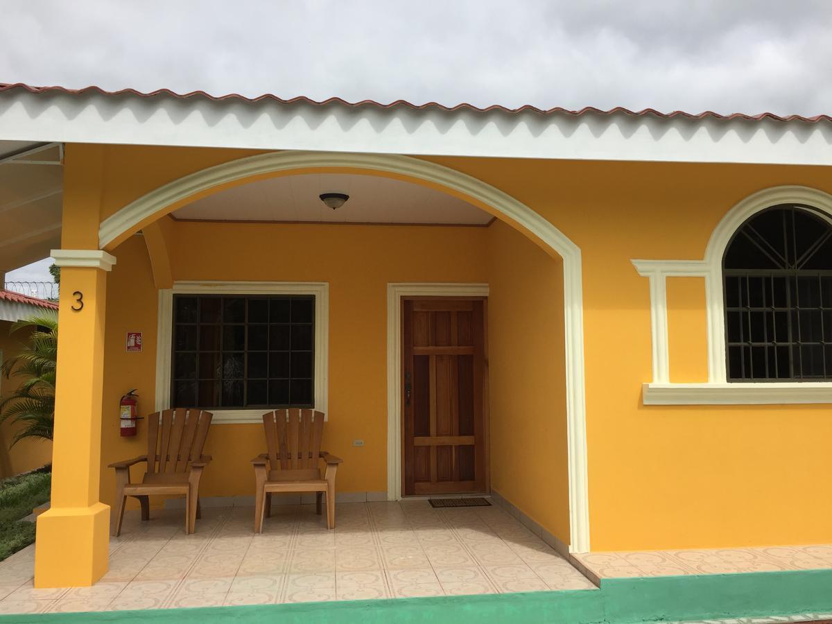 Apart Hotel Acuarious De Luis Estelí المظهر الخارجي الصورة