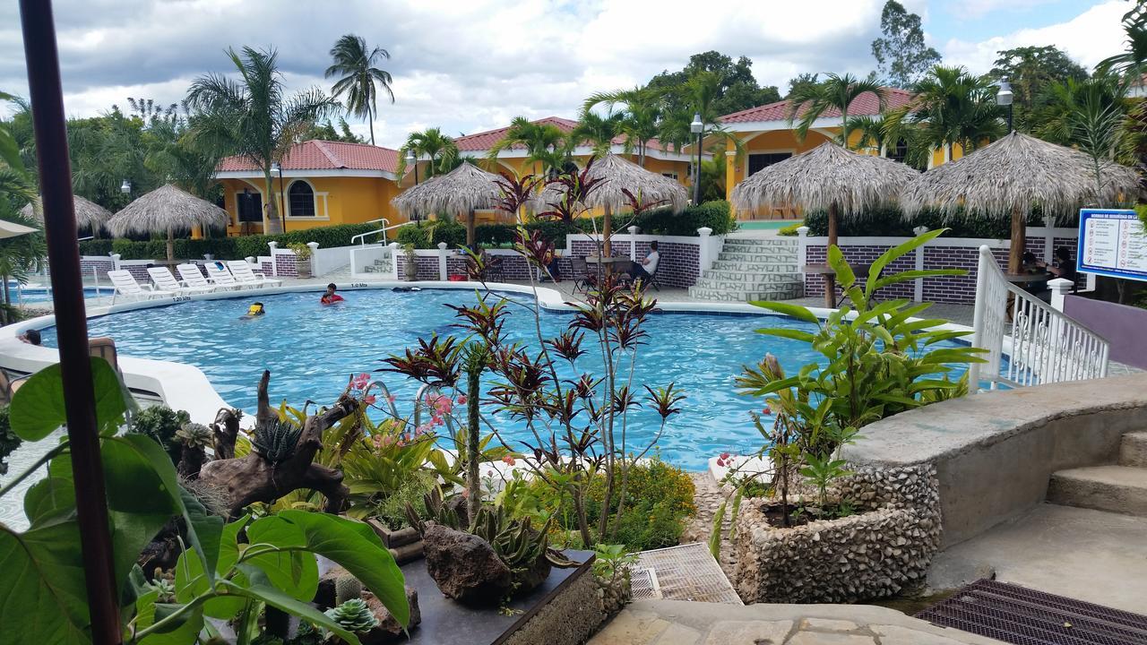 Apart Hotel Acuarious De Luis Estelí المظهر الخارجي الصورة
