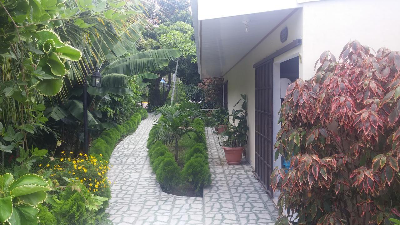 Apart Hotel Acuarious De Luis Estelí المظهر الخارجي الصورة